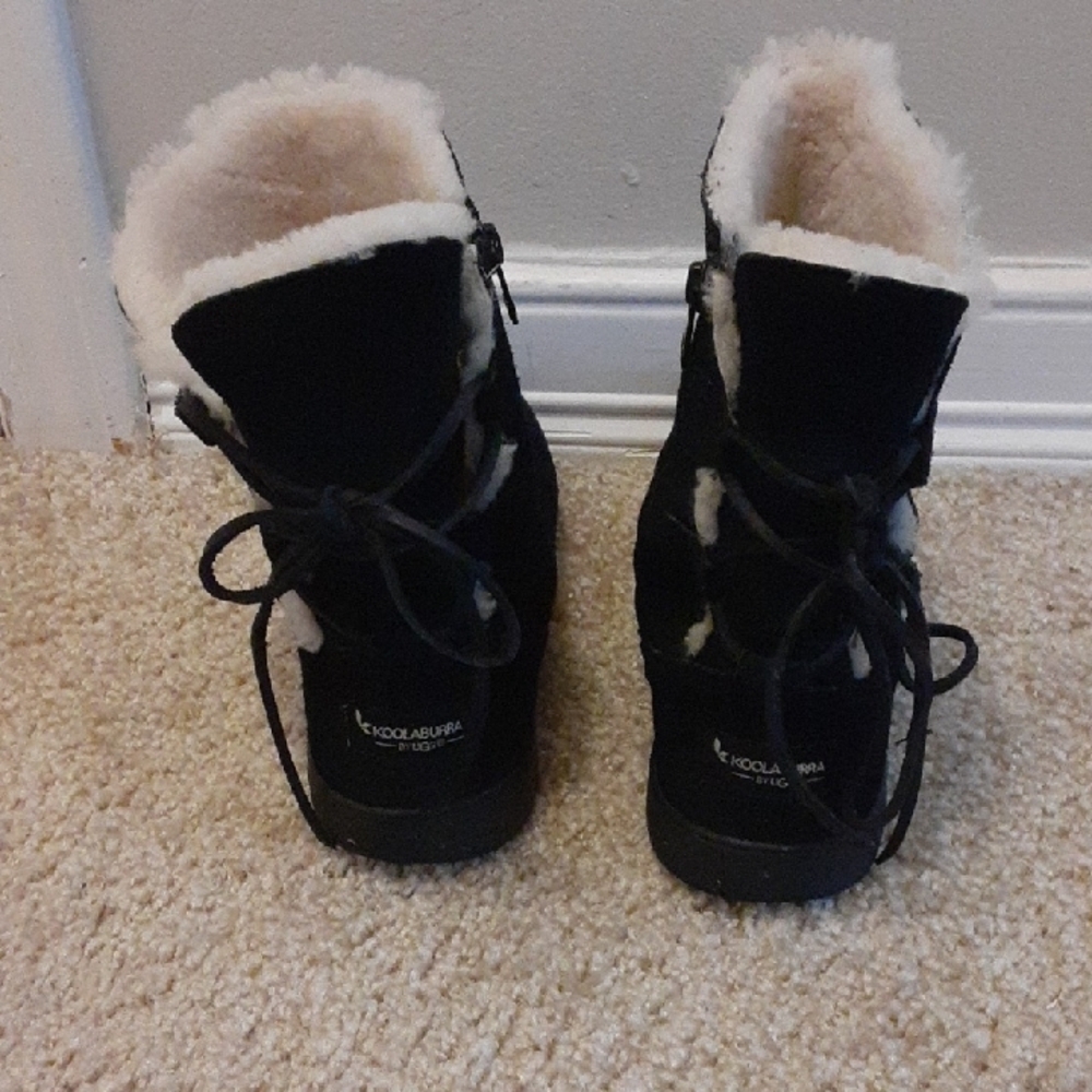 Koolaburra By Ugg Black Shearling Lined Boots